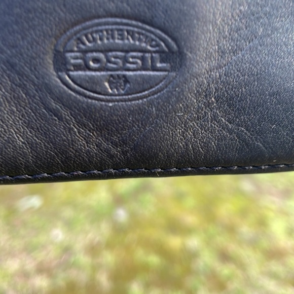 Fossil  VINTAGE black leather crossbody - Picture 5 of 16
